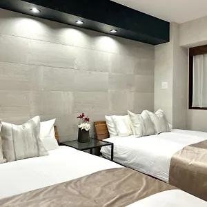 https://fraise-nipponbashi.hotels-osaka.net
