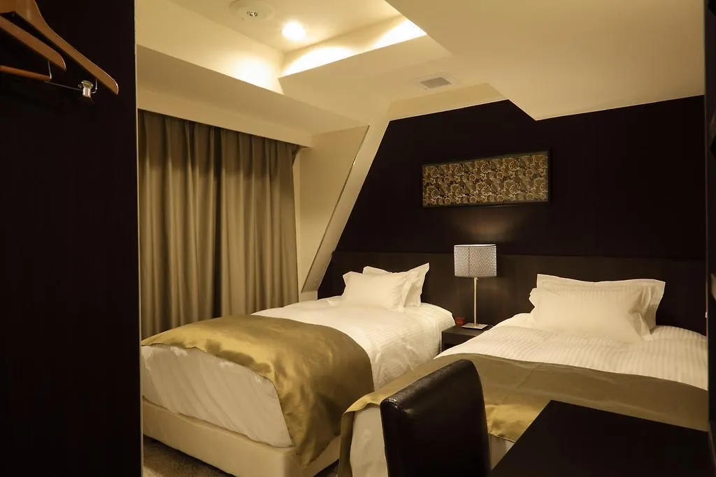 טוקיו Centurion Hotel Ueno
