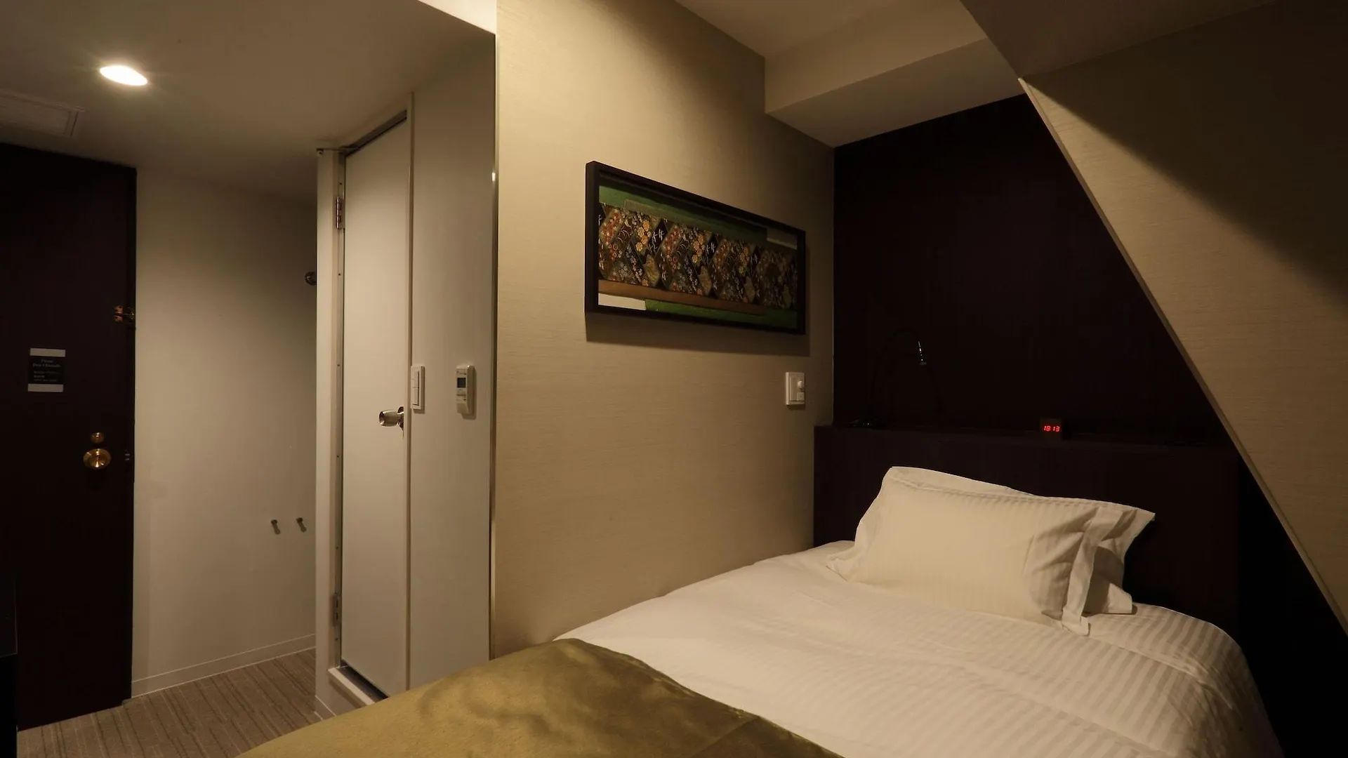 ***  טוקיו Centurion Hotel Ueno יפן