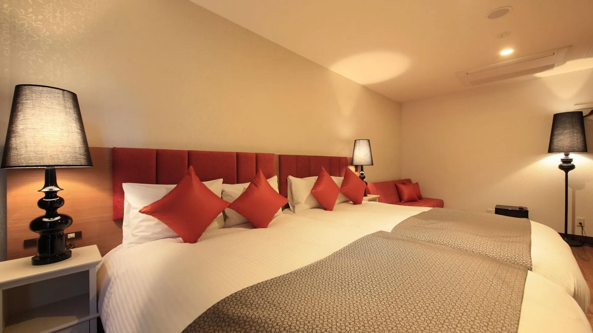 טוקיו Centurion Hotel Ueno