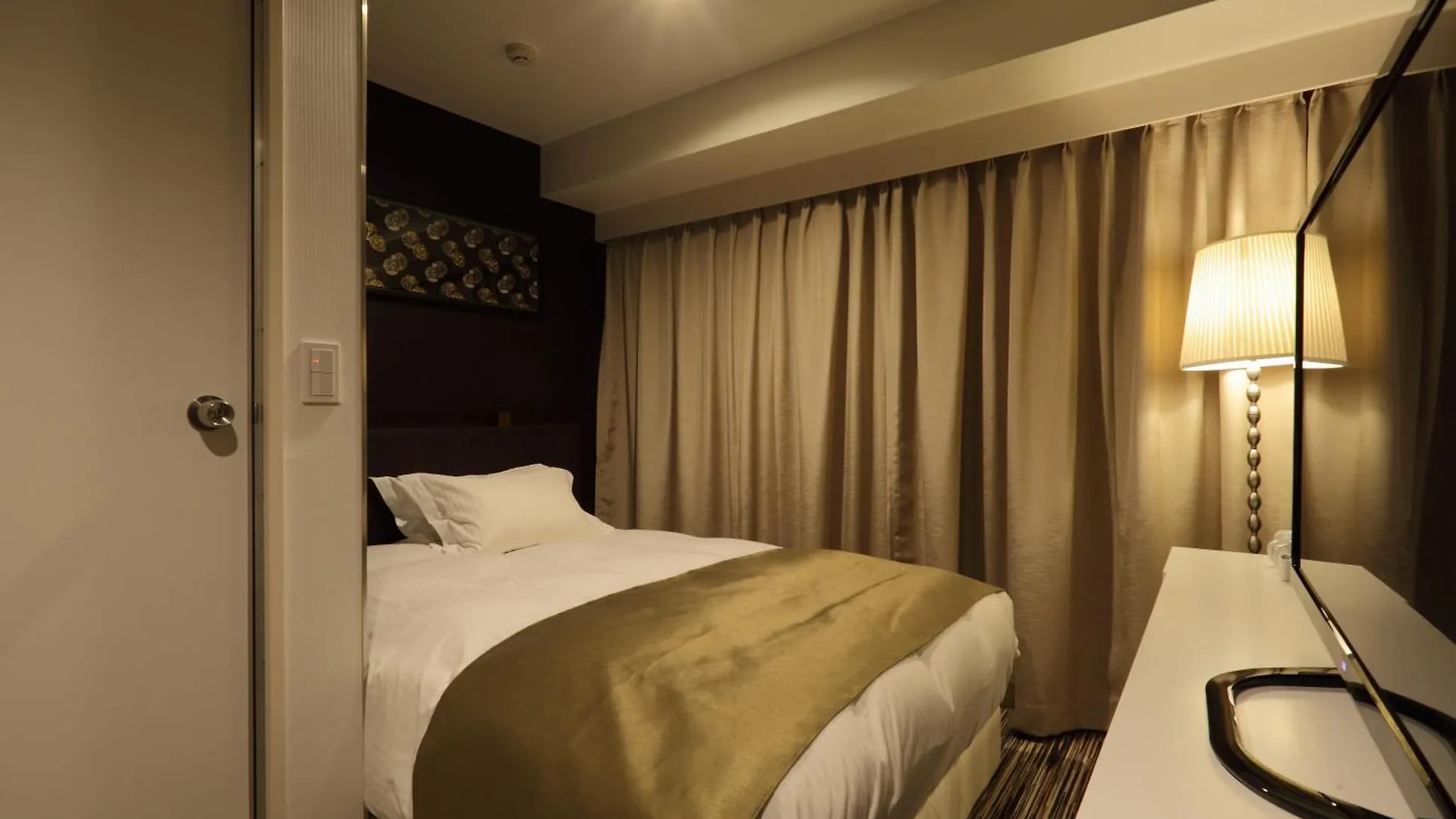 טוקיו Centurion Hotel Ueno